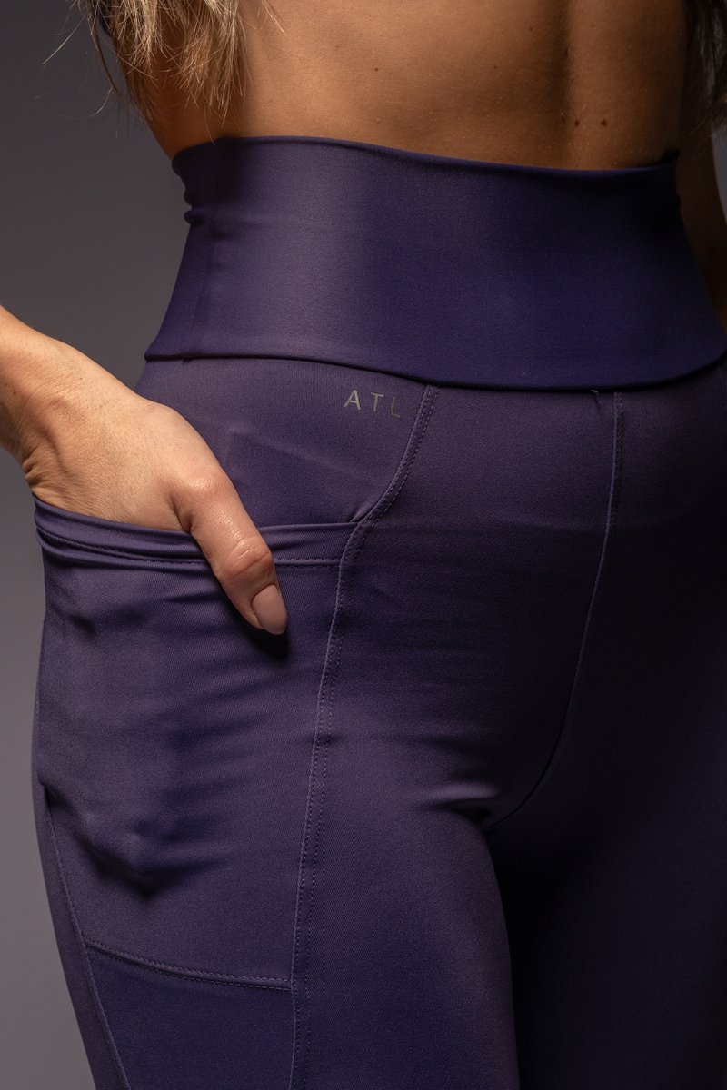 19 legging run move