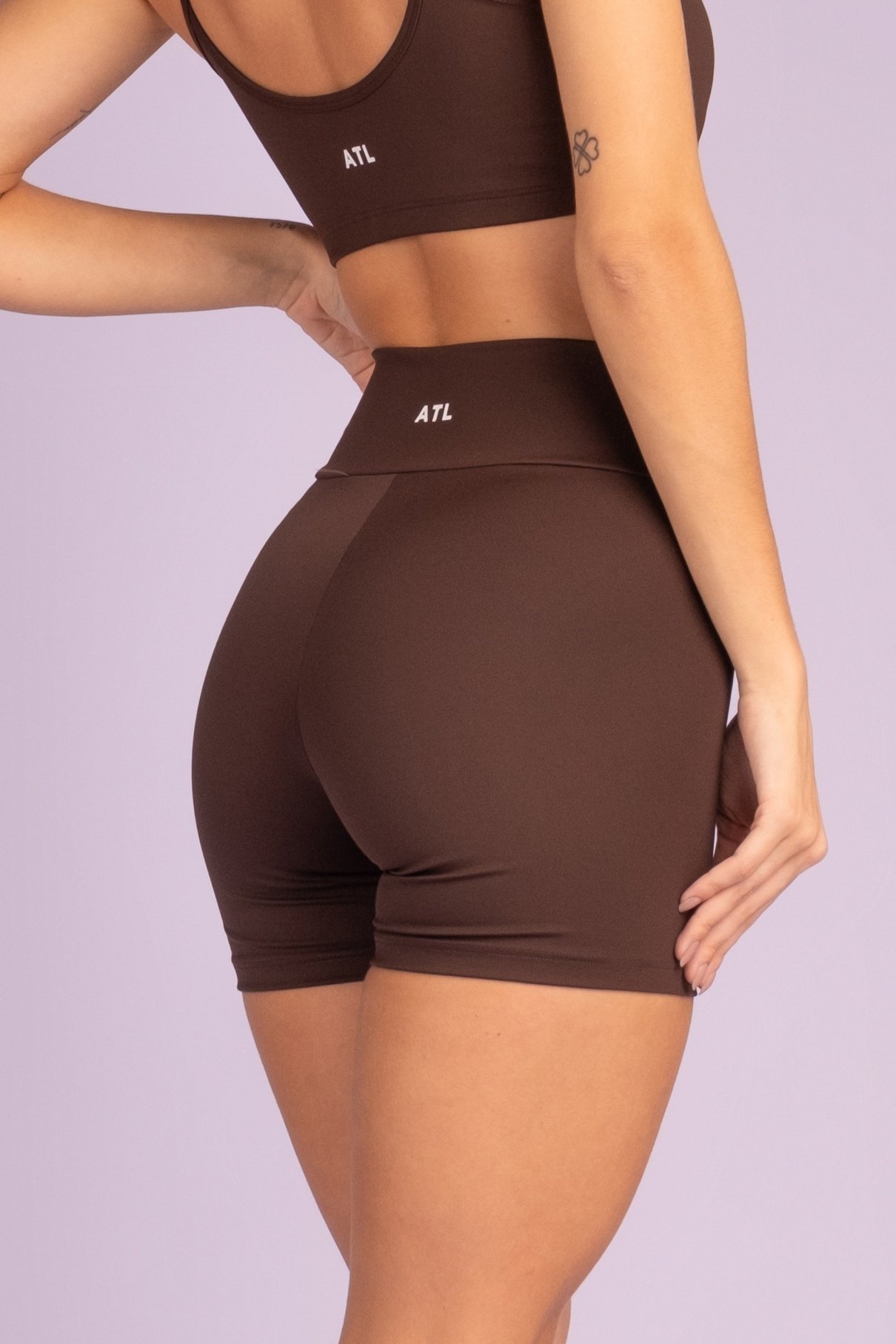 08 shorts medio movimento