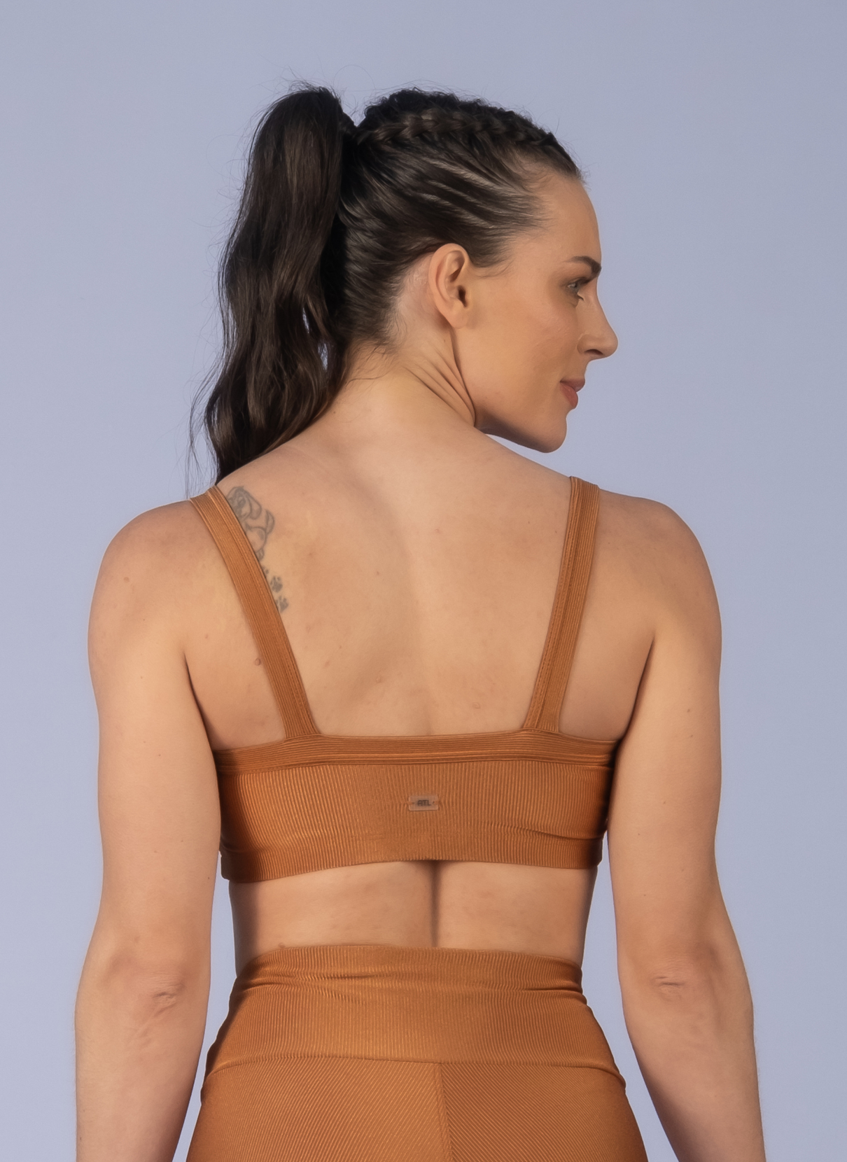 02 top canelado fit