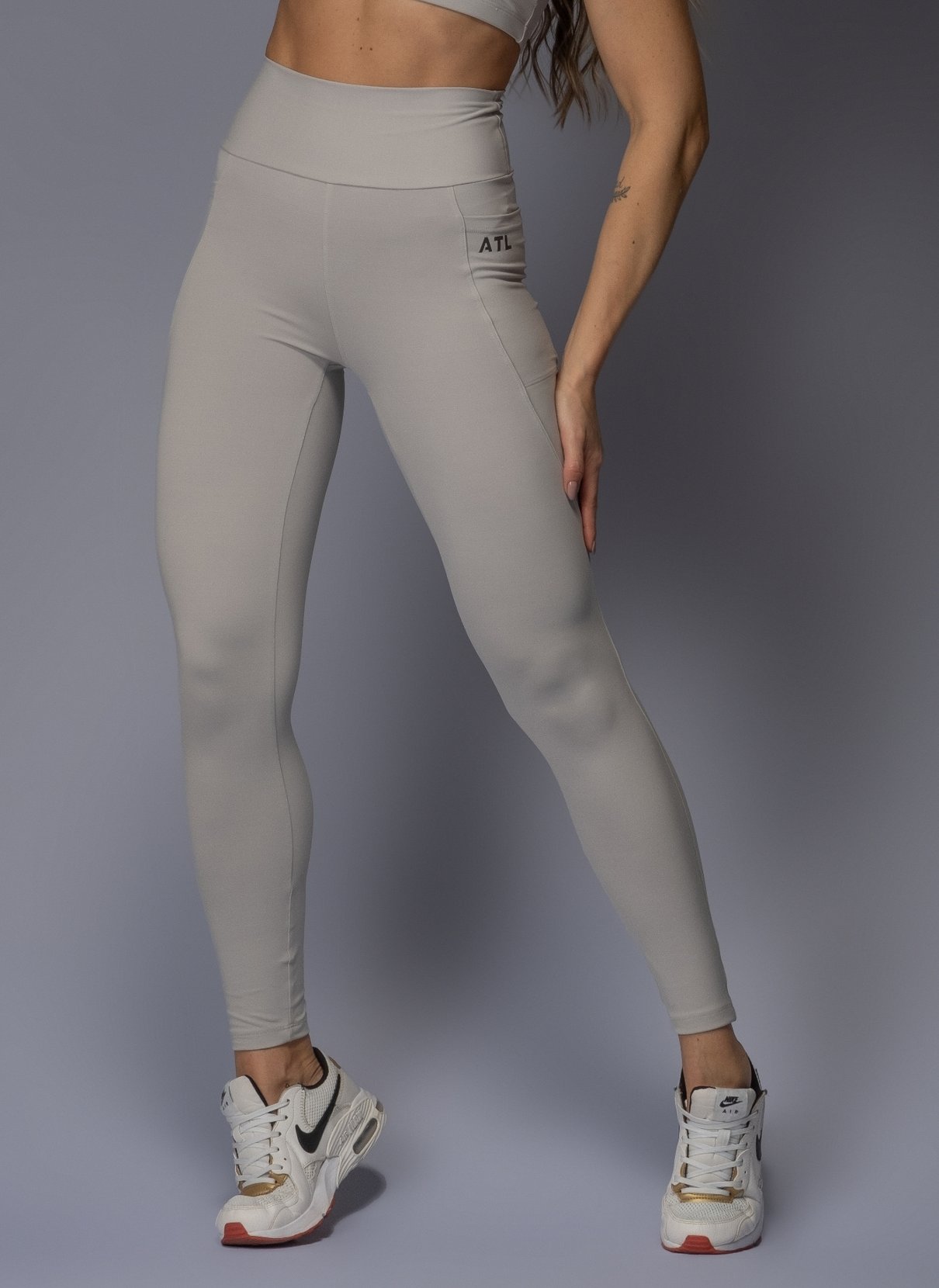 02 legging run 2 0 cinza cromo eg